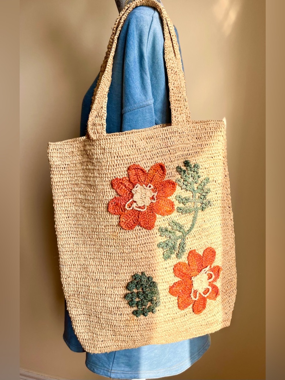 Raffia Crochet Tote Bag